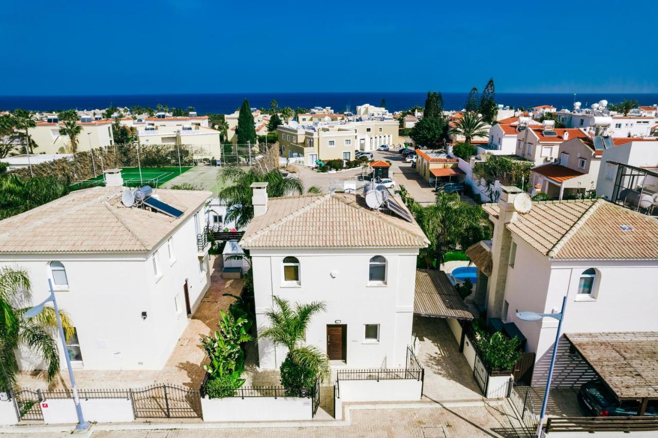 Villa Abbie Paralimni Exterior foto